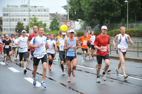 badenmarathonkarlsruhe_Niklas,_Bino